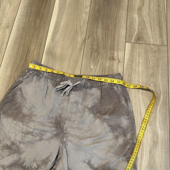 Katin Mens Tie Dye Patio Short Size L Gray Casual Athletic - Picture 7 of 9